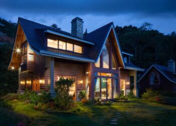 Custom Homes vs. Pre-Built, Manufactured, and Modular Homes: A Comparison